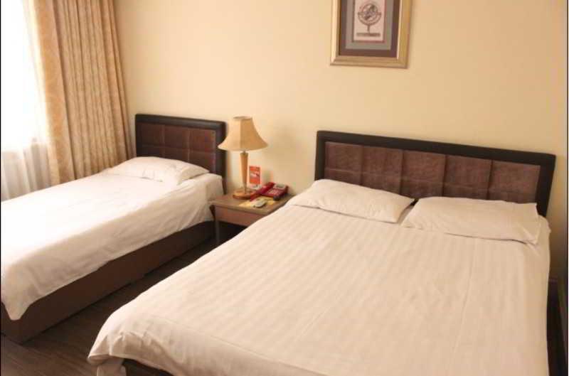 Fortune Business Hotel Qingdao Esterno foto