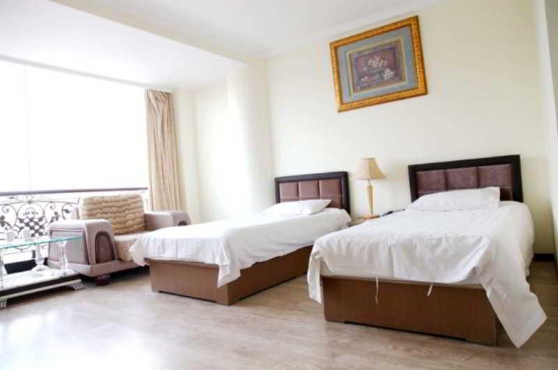 Fortune Business Hotel Qingdao Esterno foto
